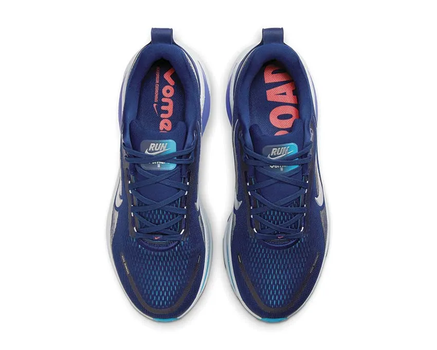 Nike Vomero 18 "Blue Void" running on flat ground shoes