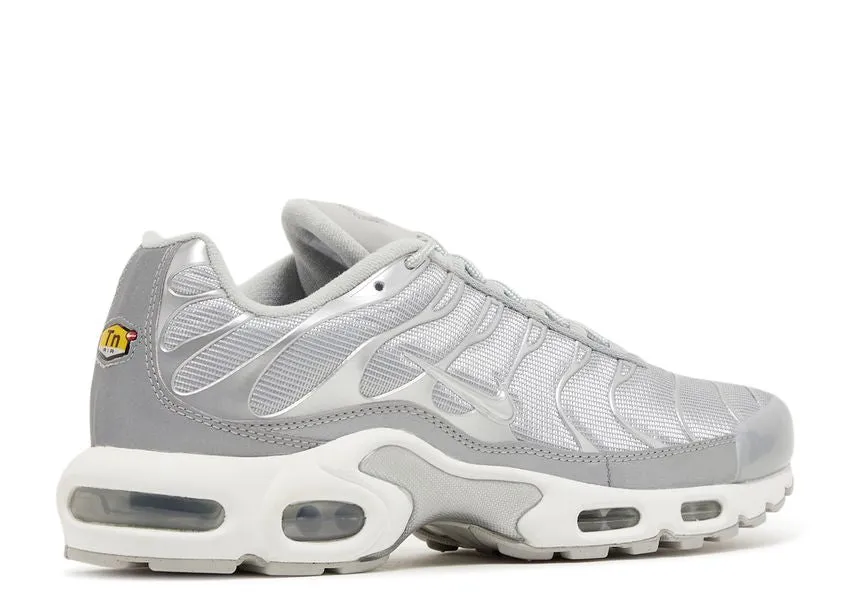 Evening Step Morning Ready Nike Air Max Plus Metallic Silver
