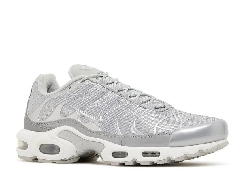 Classic Design Sport Move Nike Air Max Plus Metallic Silver