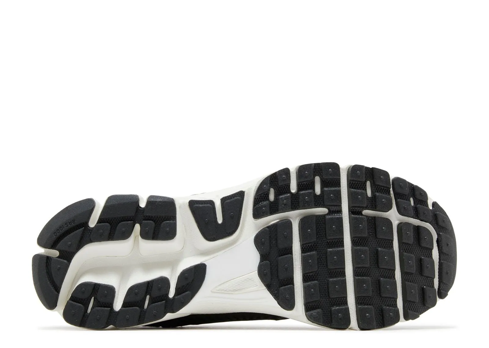 Amazing flexibility Nike Zoom Vomero 5 Sequoia