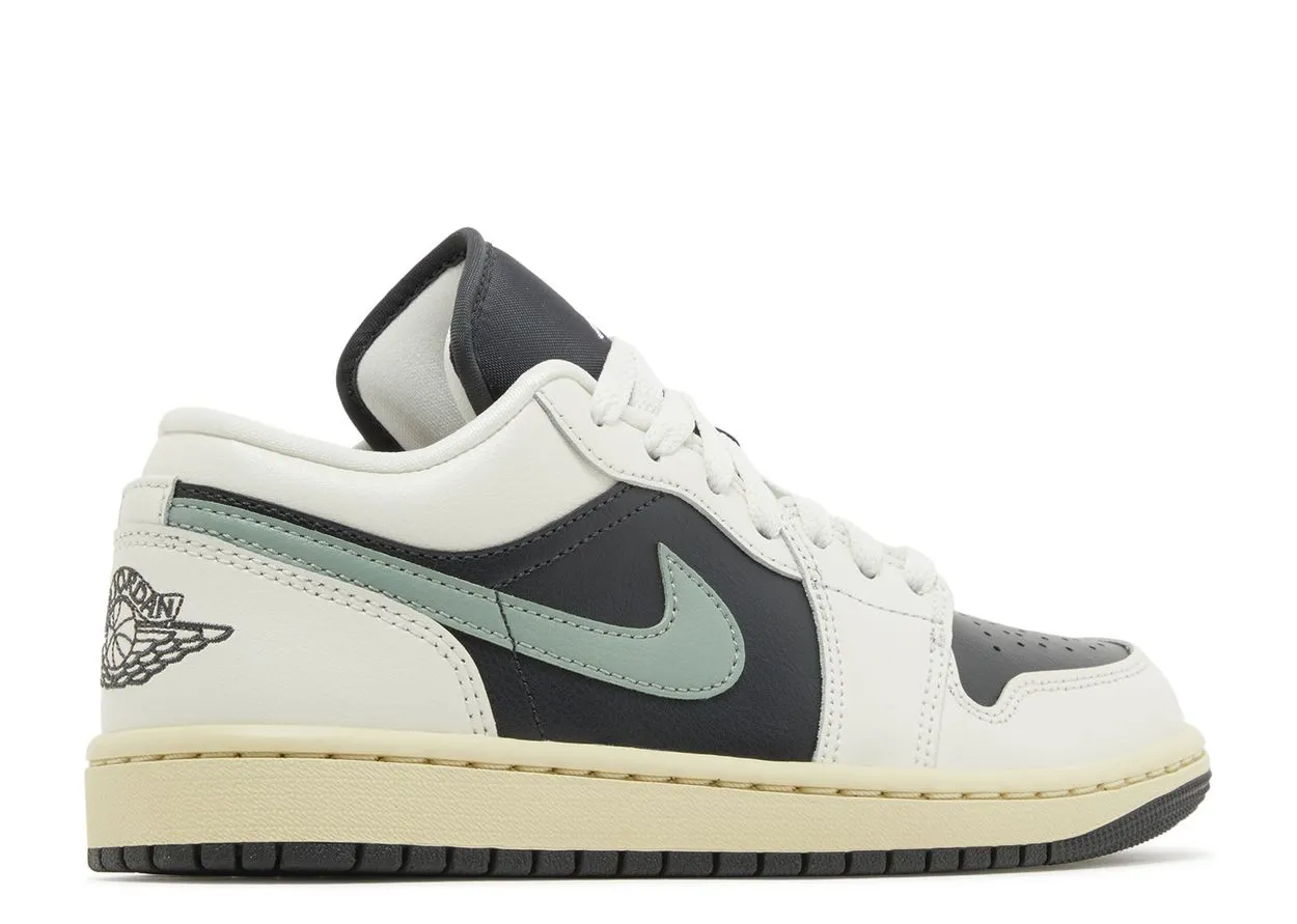 Air Jordan 1 Low Jade Smoke Star Path Flexible Wear