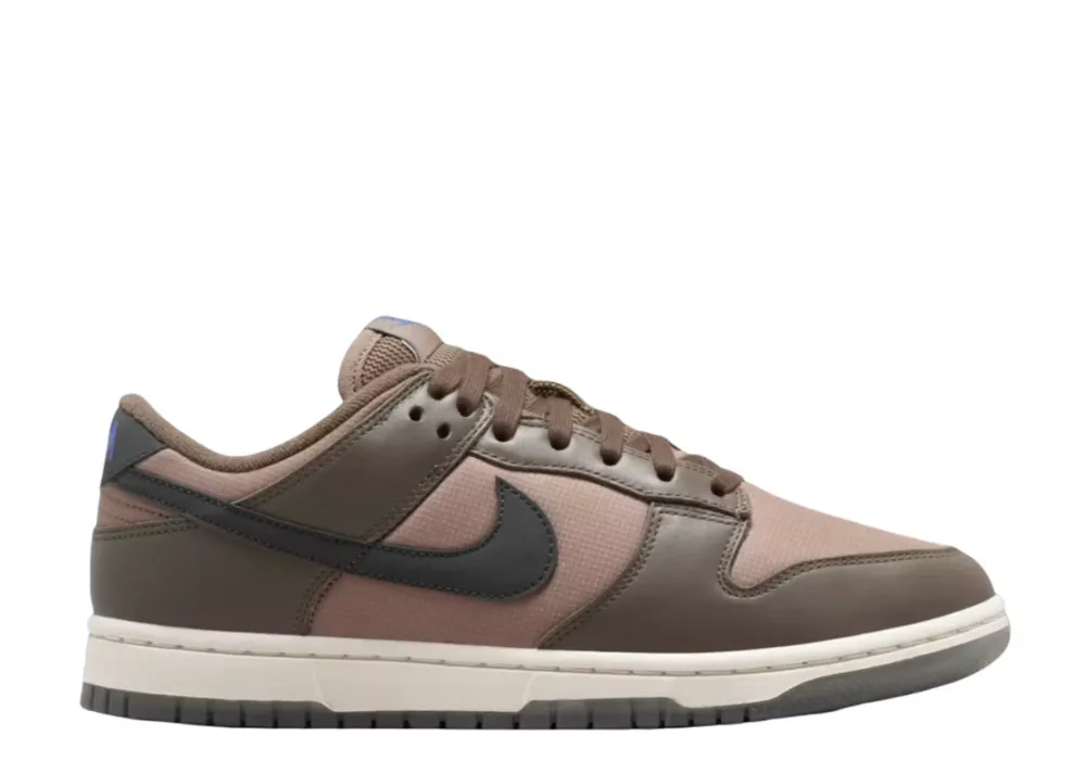 Nike Dunk Low Mink Brown Grip Step