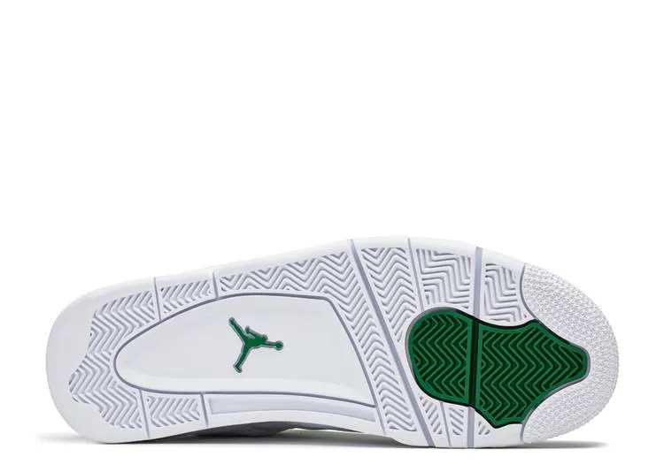 Air Jordan 4 Retro Metallic Green Stone Hike Streetwear Look