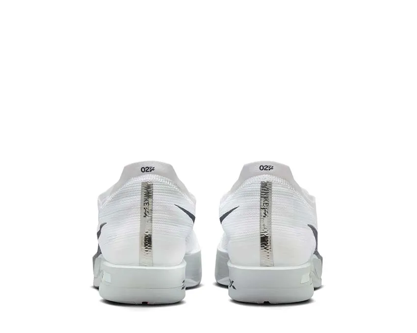 Relay - race Barefoot simulation Nike ZoomX Streakfly 2 "Obsidian Mist"