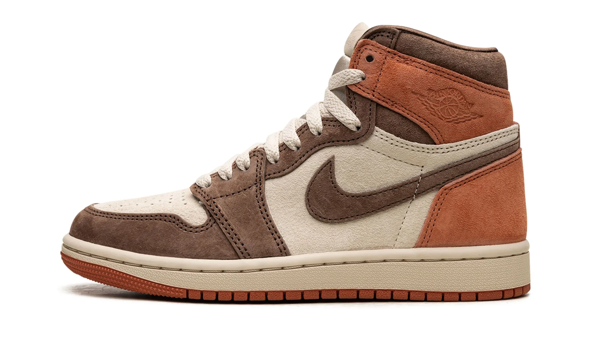 Active Move Wmns Air Jordan 1 Retro High OG 'Dusted Clay'