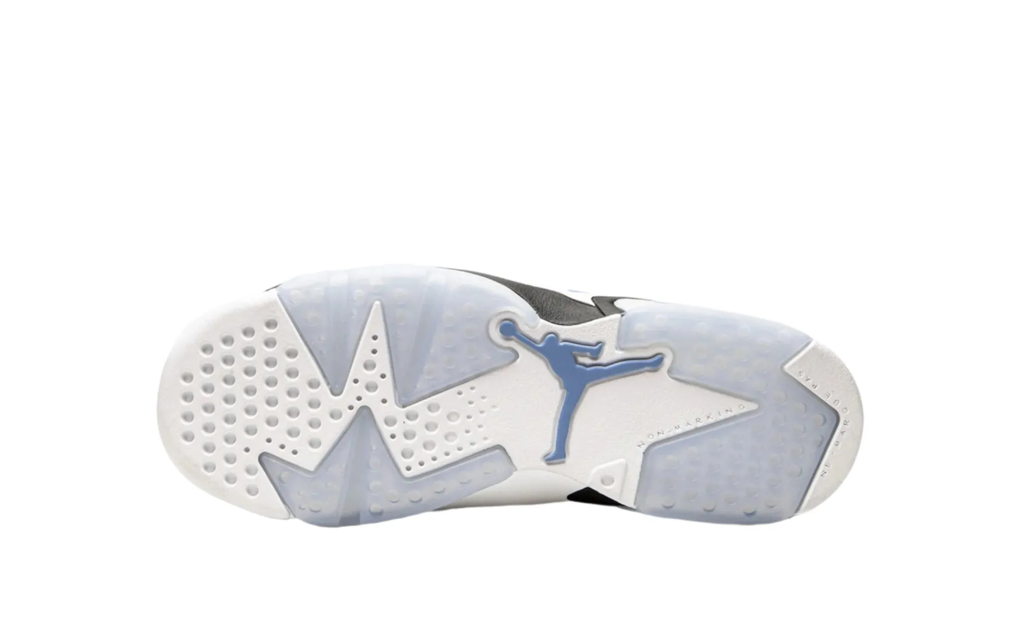 Jordan 6 Retro "UNC" Grade School mom style Jump Hike
