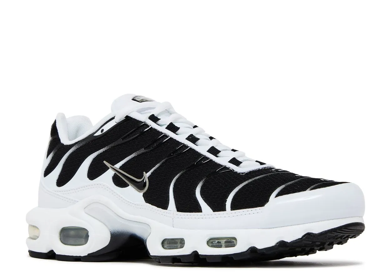 Breathable Material Skip Hike Nike Air Max Plus White Black Metallic Pewter