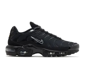 Neat Shape Nike Air Max Plus Black Blue Red