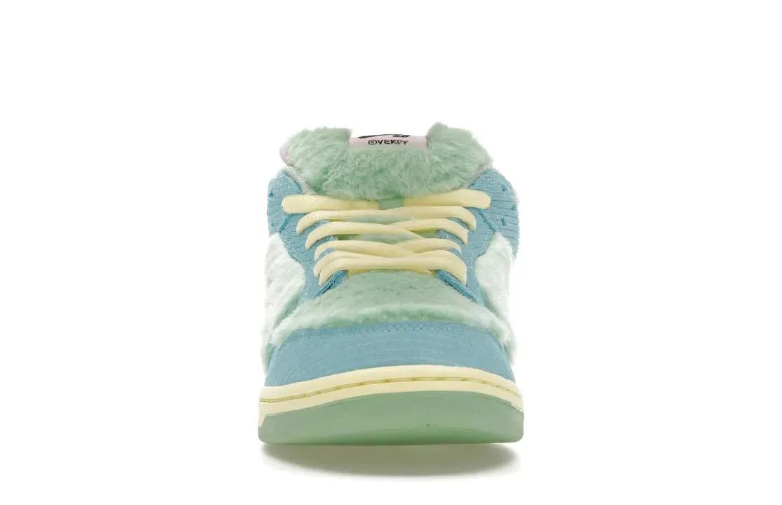 Outdoor Ready Urban Flexibility Nike SB Dunk Low Verdy Visty