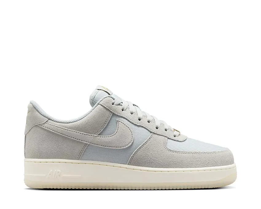 Youth Pick soft fit Nike Air Force 1 '07 LV8 "Smoke Grey"