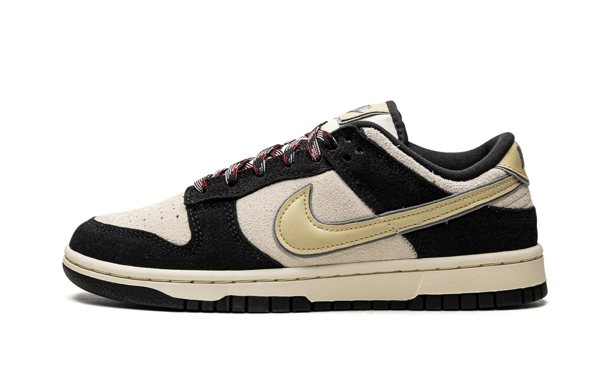 Nike Dunk Low LX "Black Cream" Women's Run Errands Mood Fit