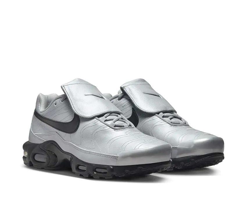 Time Saver Fresh Steps Nike Air Max Plus ?Tiempo?