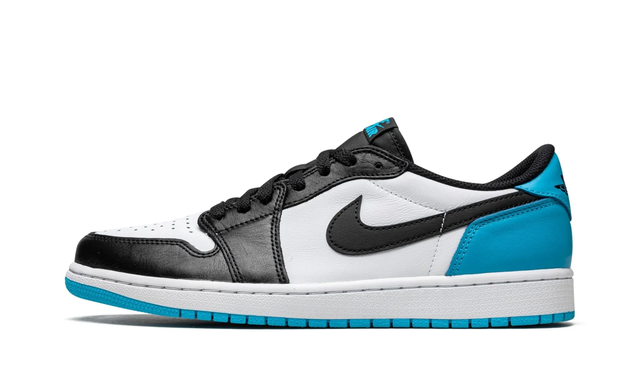 Ergonomic Design Red Glow Air Jordan 1 Low Powder Blue/Unc