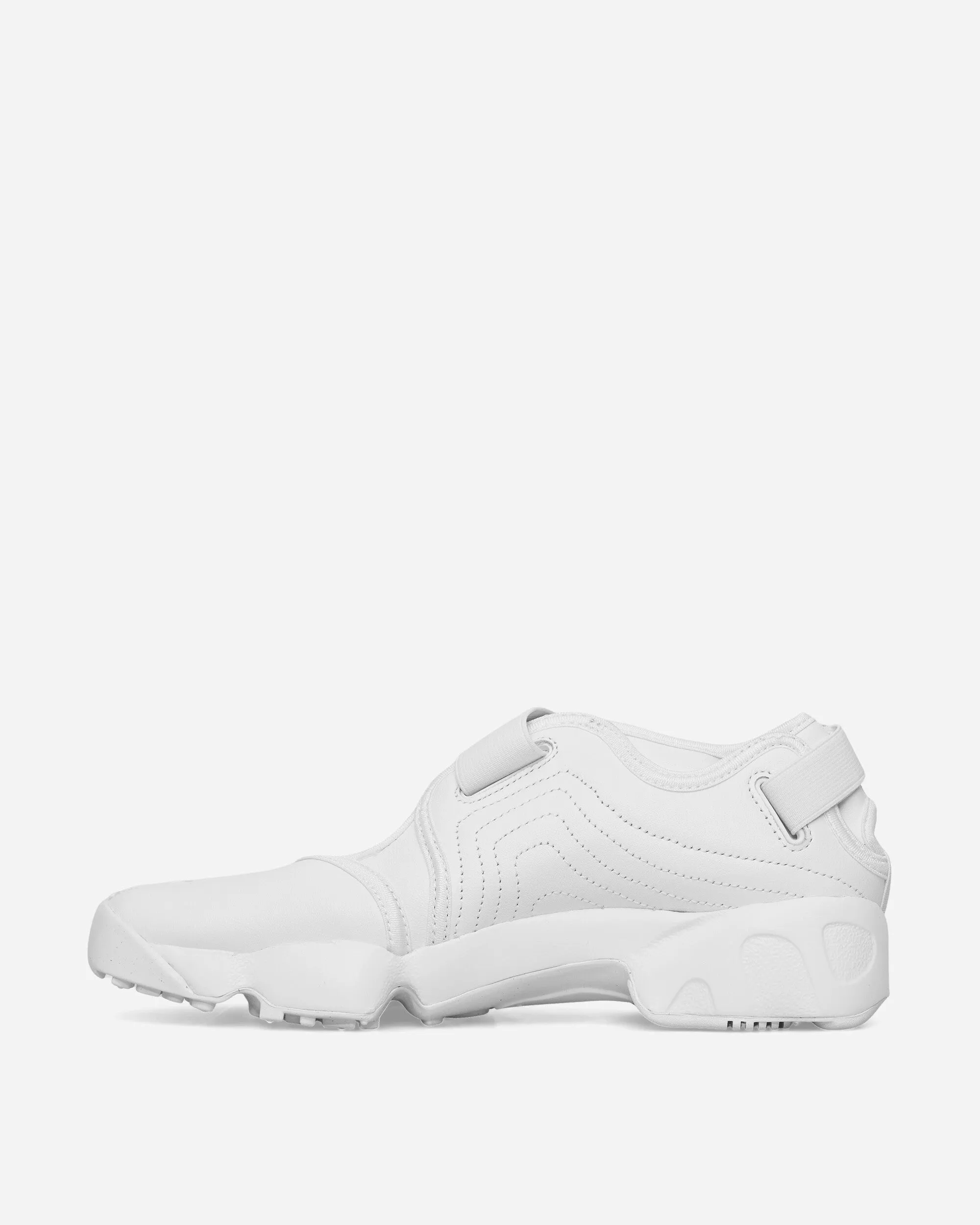 Boat Walk Soft Material Women's Air Rift Leather Sandals White