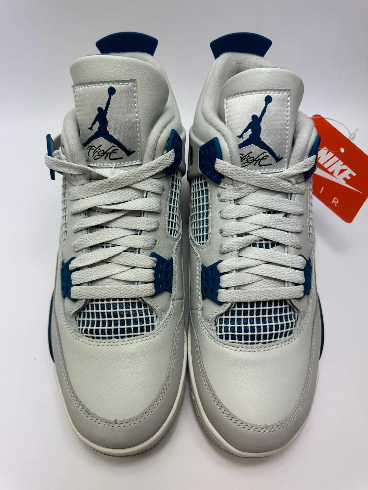 Jordan 4 Retro "Military Blue (2024)" School Pace Home Style