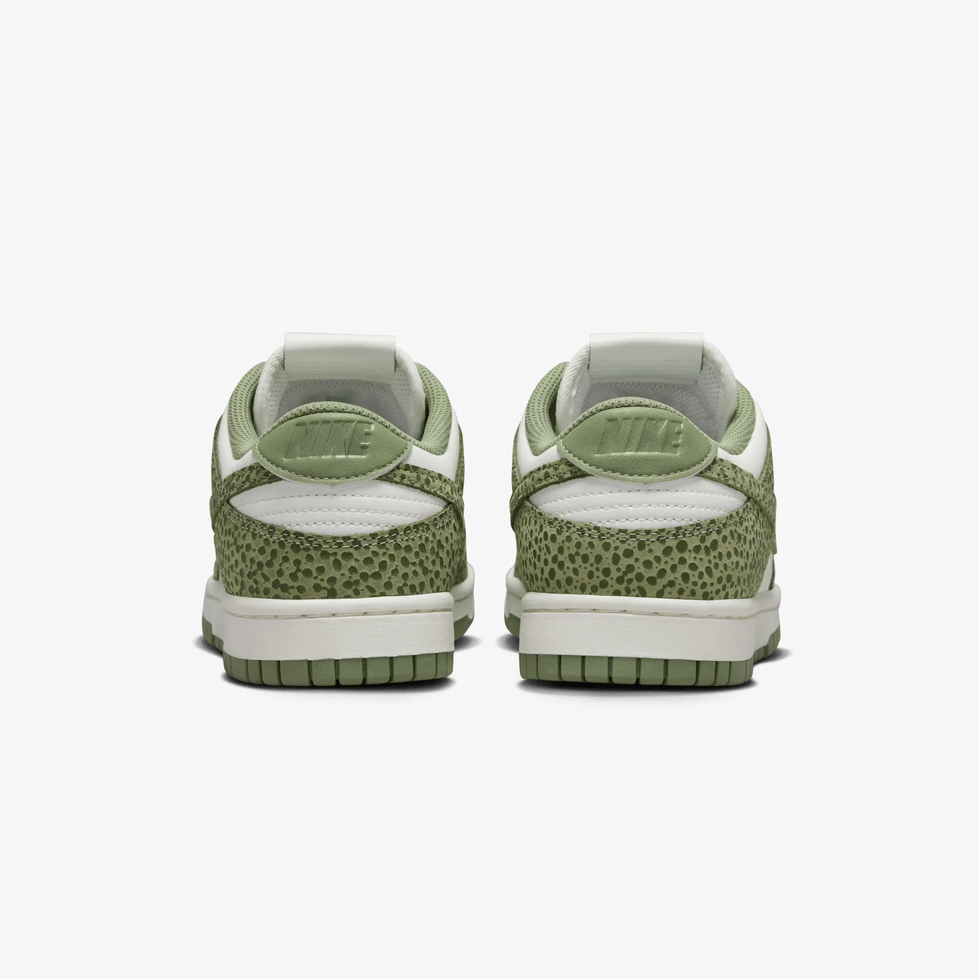 NIKE | DUNK LOW PREMIUM { OIL GREEN/OIL GREEN-TREELINE-SAIL Buckle Fit