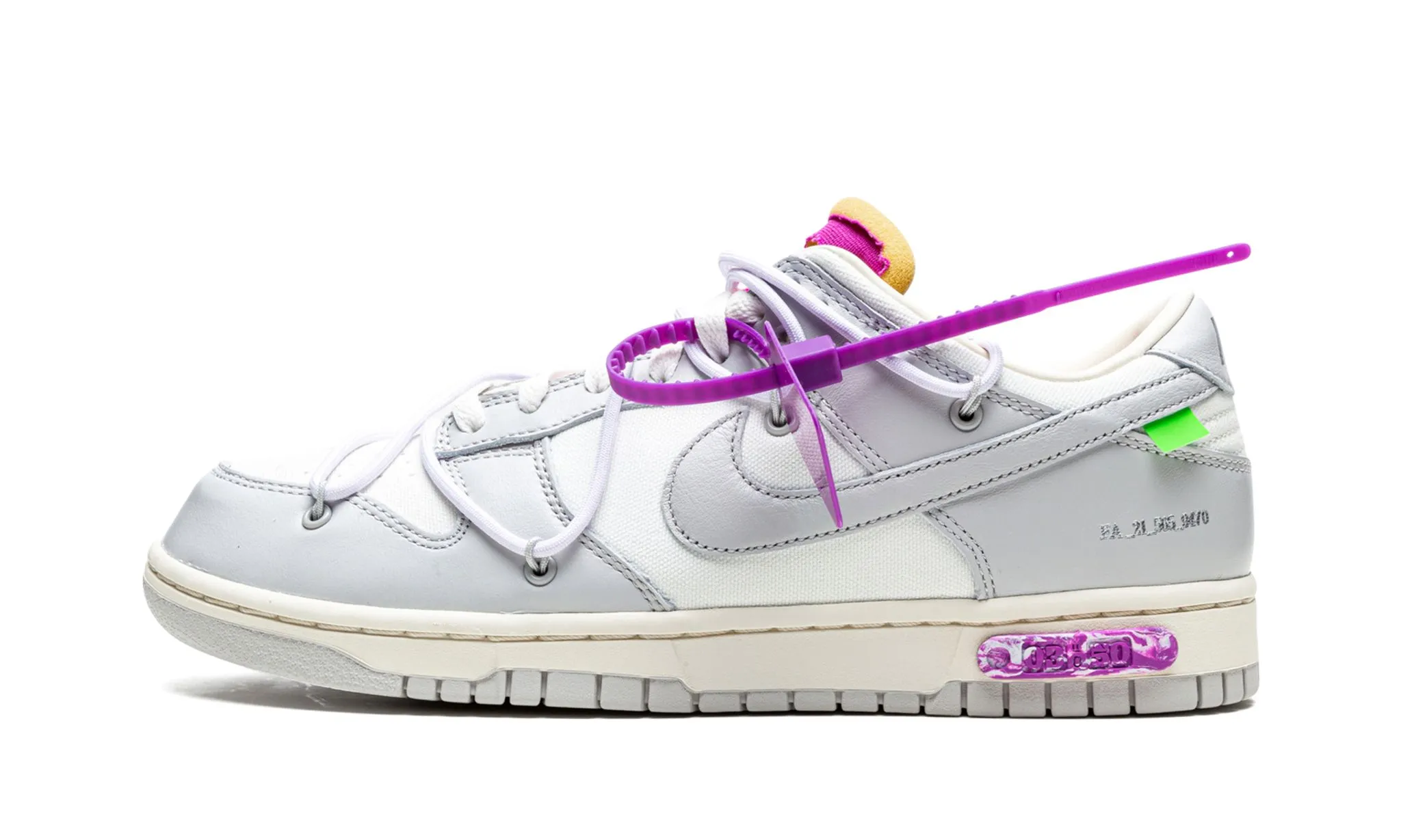 Weekend Style Navy Deep Nike X Off-White Dunk Low "Lot 3" (Worn)