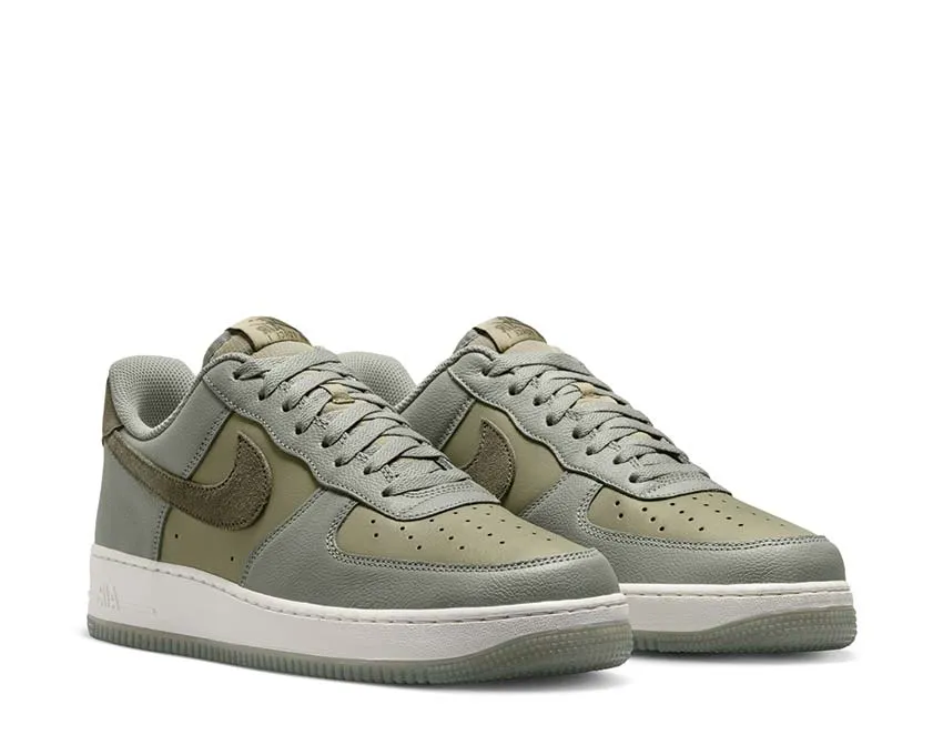 Slow Living Nike Air Force 1 '07 LV8