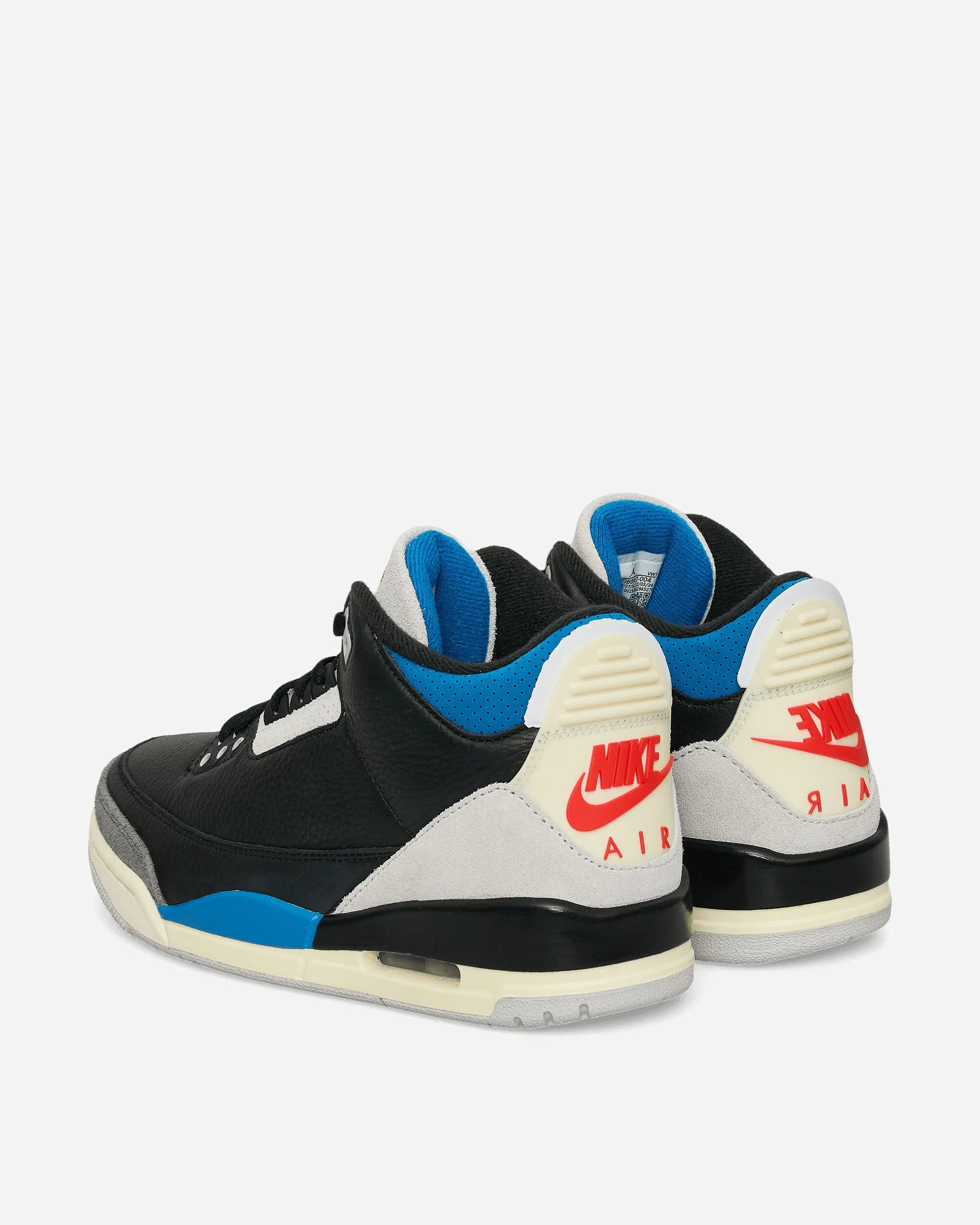 Air Jordan 3 Retro OG 'Rare Air' Sneakers Black / Chile Red / Military Blue Joy Step Retro Core