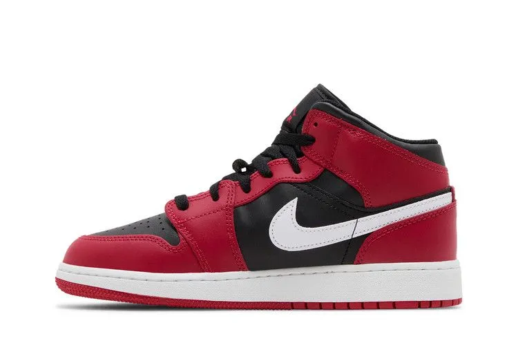 Air Jordan 1 Mid GS 'Gym Red Black White' Break Walk