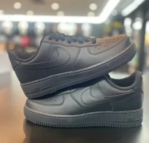 Nike Air Force 1 Low ??Black?? Versatile Look