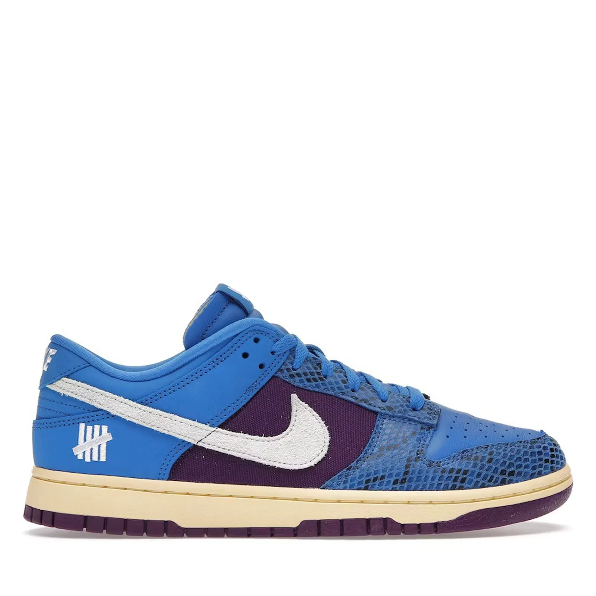 Glow Run Soft Grip Nike Dunk Low Undefeated 5 On It Dunk vs. AF1