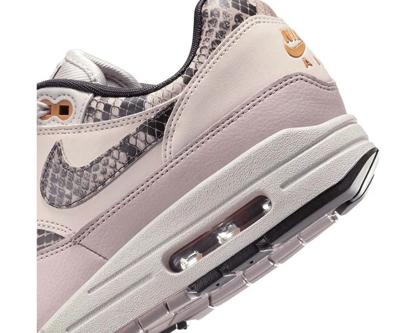 Trail Walk Low noise Nike Air Max 1 '87 W "Malt"