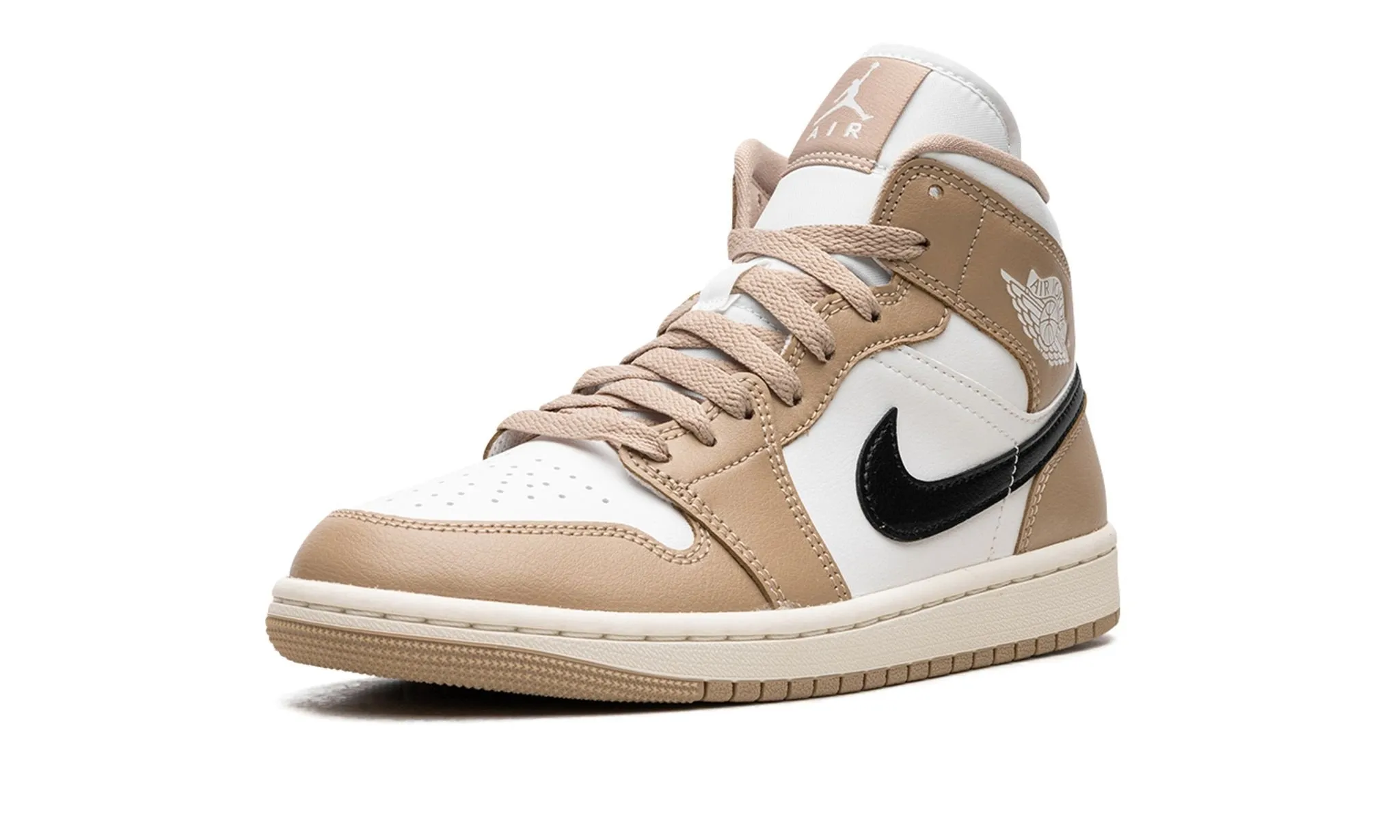 Air Jordan 1 Mid Tan / Black Desert Relaxed Style