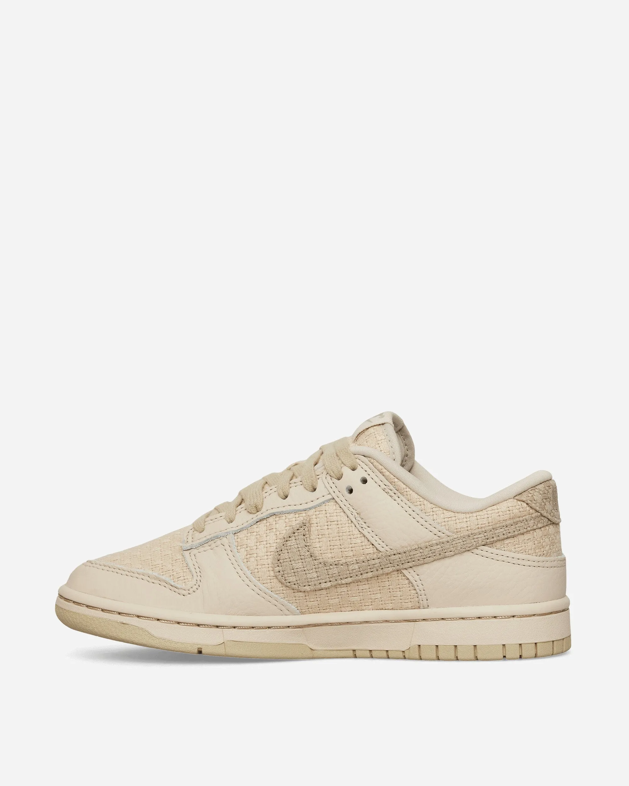Women's Dunk Low Sneakers Sanddrift / Desert Khaki Earth Base Cushioned heel