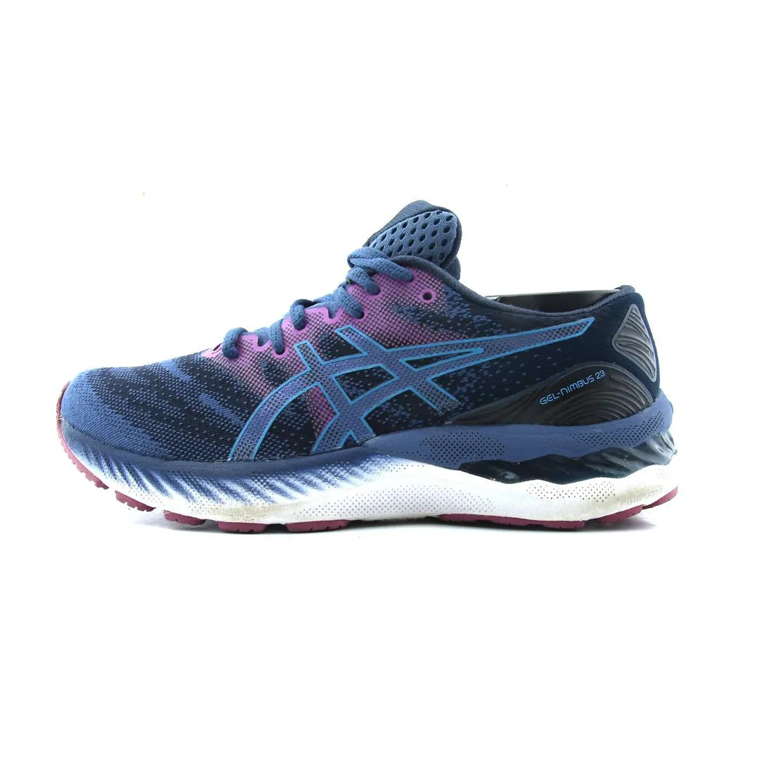 Story Glow Corner Style ASICS GEL NIMBUS 23