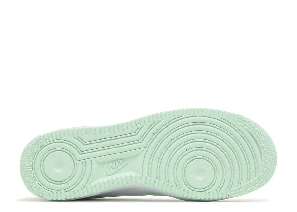 Nike Air Force 1 Low '07 Mint Foam Work Day Fit Stable Motion