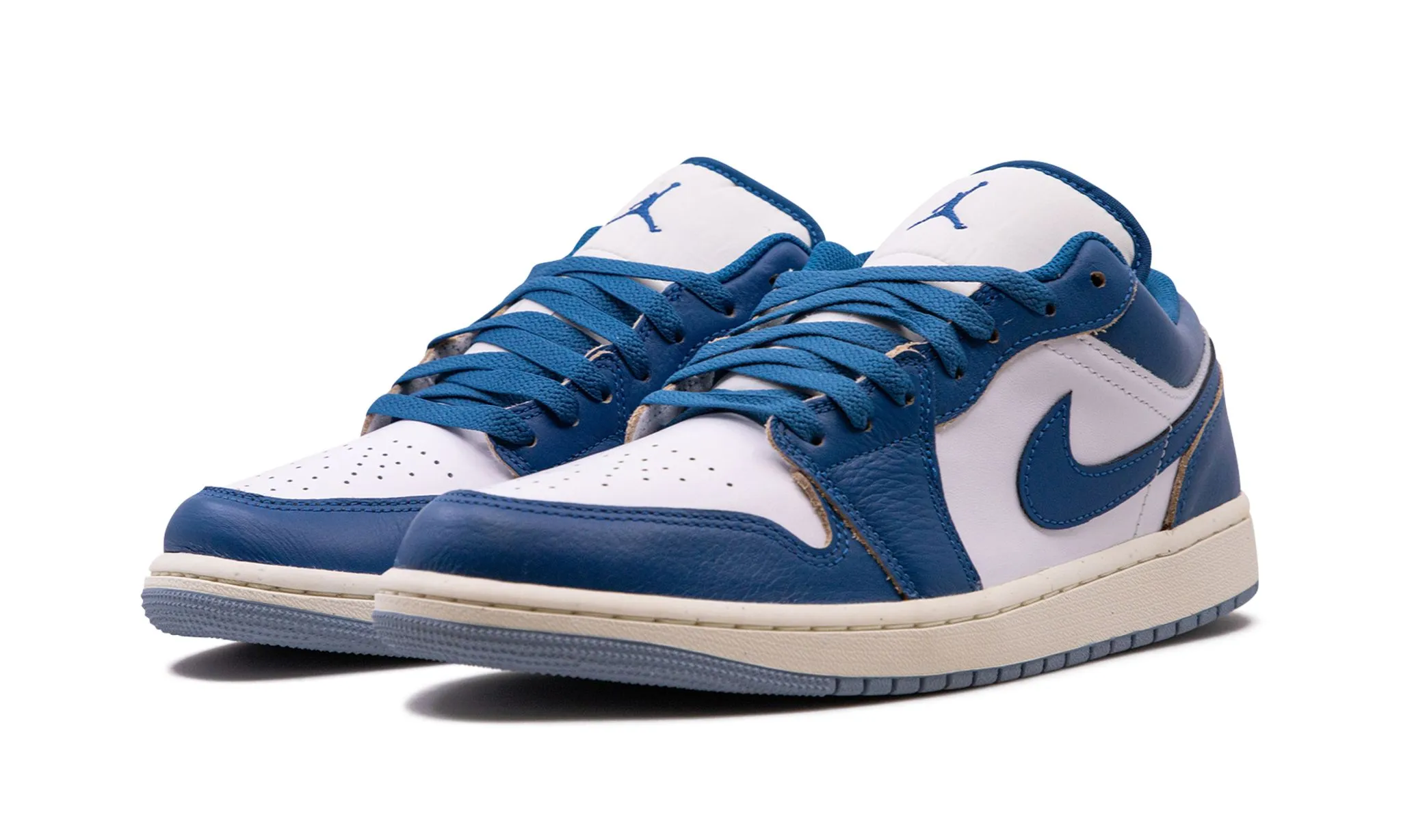 Stud Cool Air Jordan 1 Low SE 'Industrial Blue'