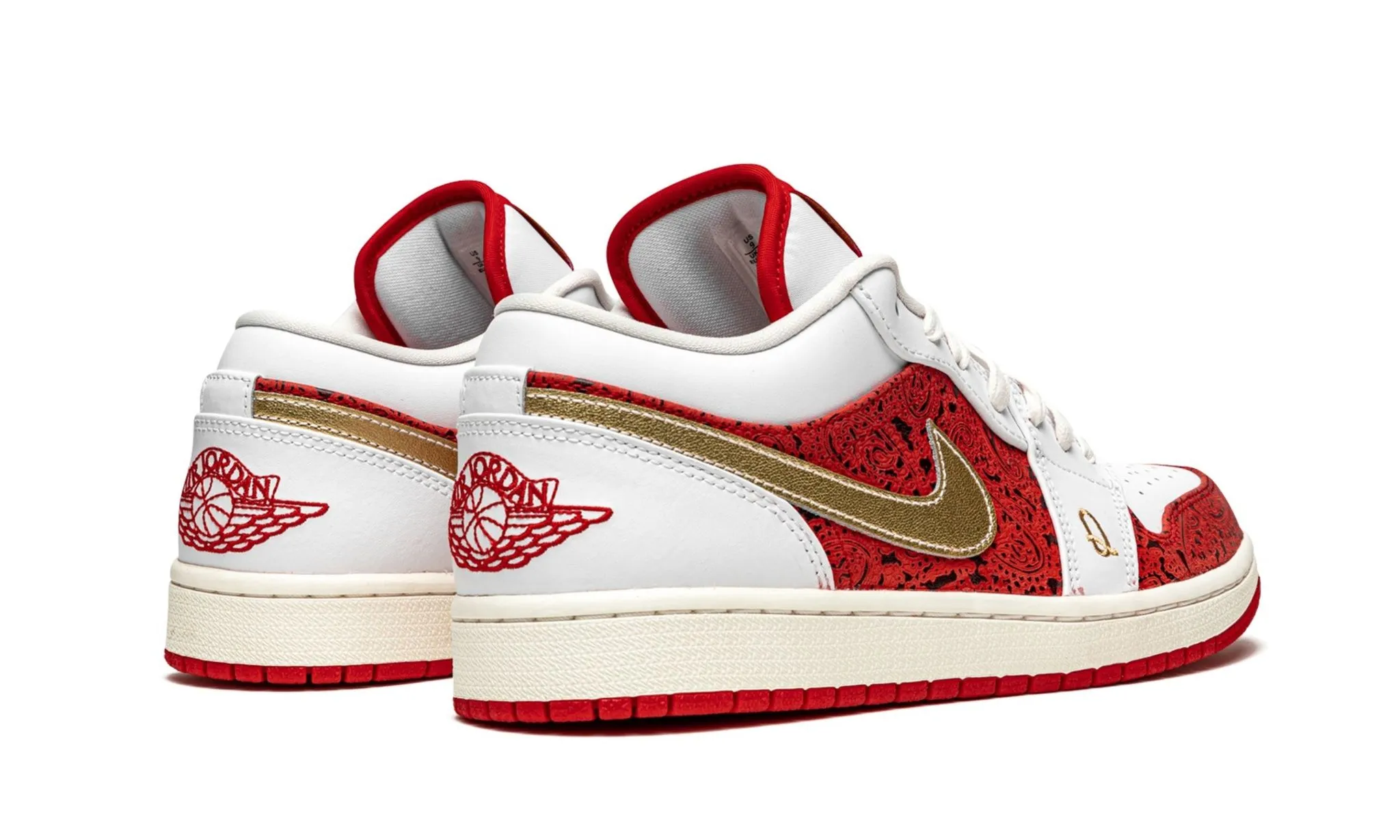 Flexibility Feature Air Jordan 1 Low SE Spades