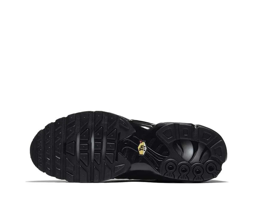 Nike Air Max Plus Black Red Hot
