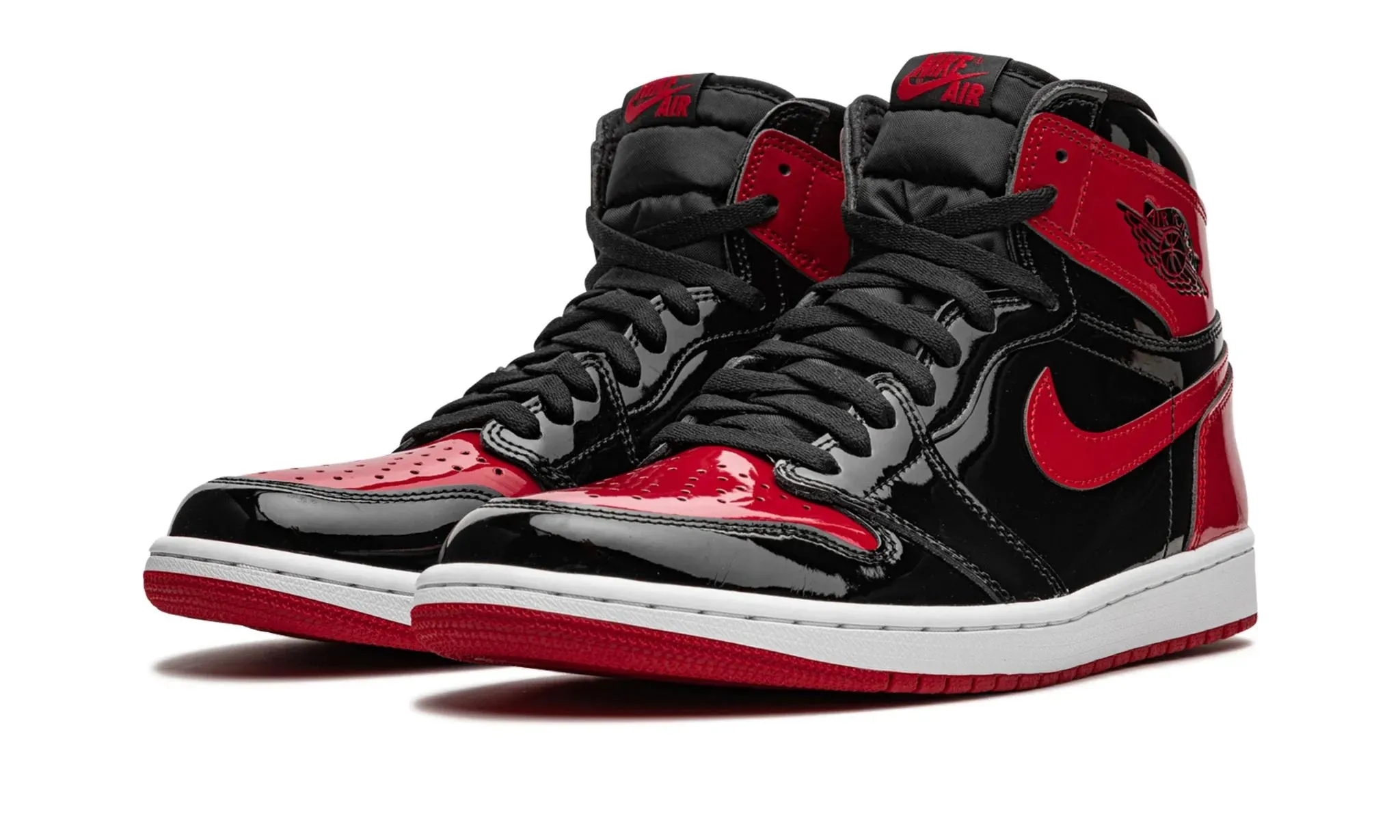 Air Jordan 1 Retro High OG Patent Bred Trail Ease Quick Steps