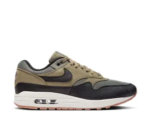 Pointed Toe Travel Walker Nike Air Max 1 SC "Dark Stucco"