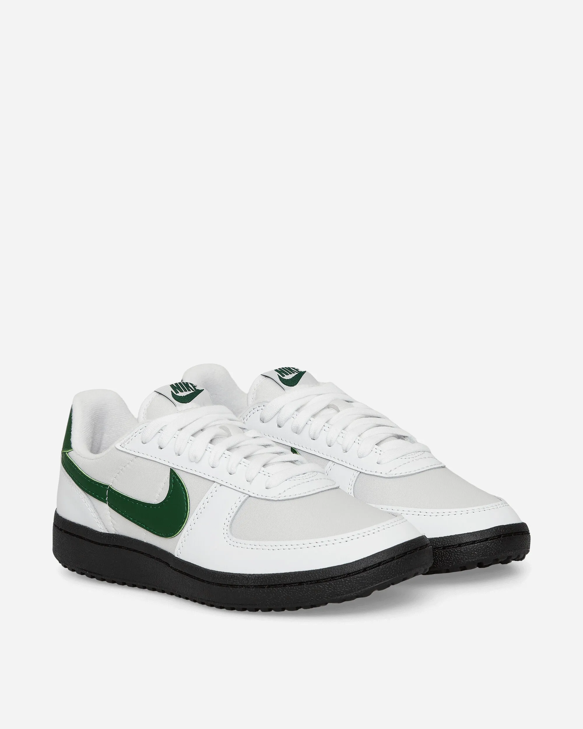 Durable outsole Wind Safe Field General '82 Sneakers White / Gorge Green