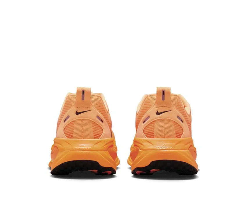 social interaction Trail running wear Nike Vomero 18 "Orange Chalk"