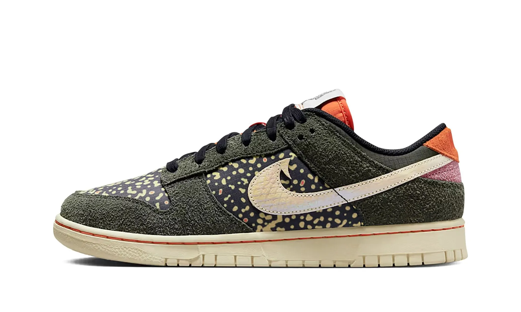 Nike Dunk Low "Trout" Classic Touch