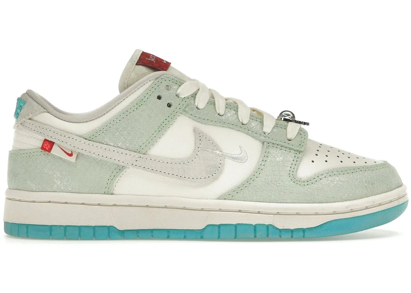 Comfort foam Elastic upper Nike Dunk Low LX Year of the Dragon (2024) (Women's)
