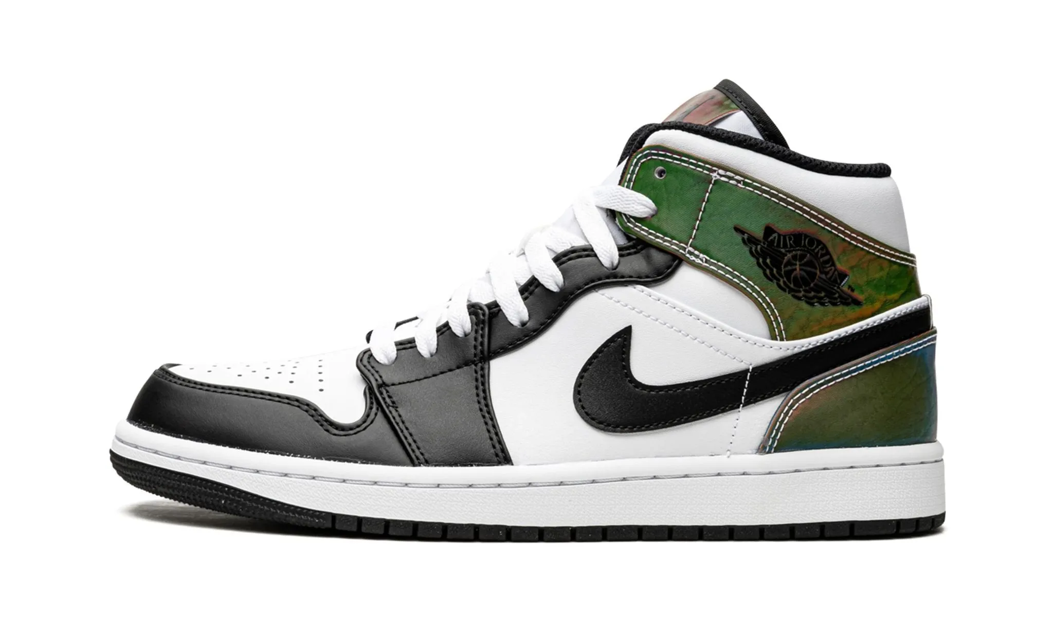 All Gender Fit evening run Air Jordan 1 Mid SE Heat Reactive