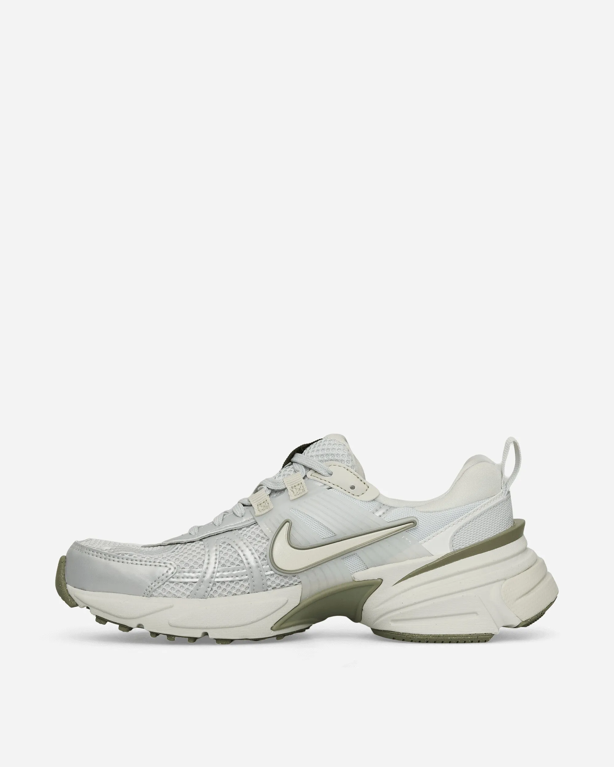 Women's V2K Run Sneakers Photon Dust / Summit White / Light Army Baby Soft Freeze Grip