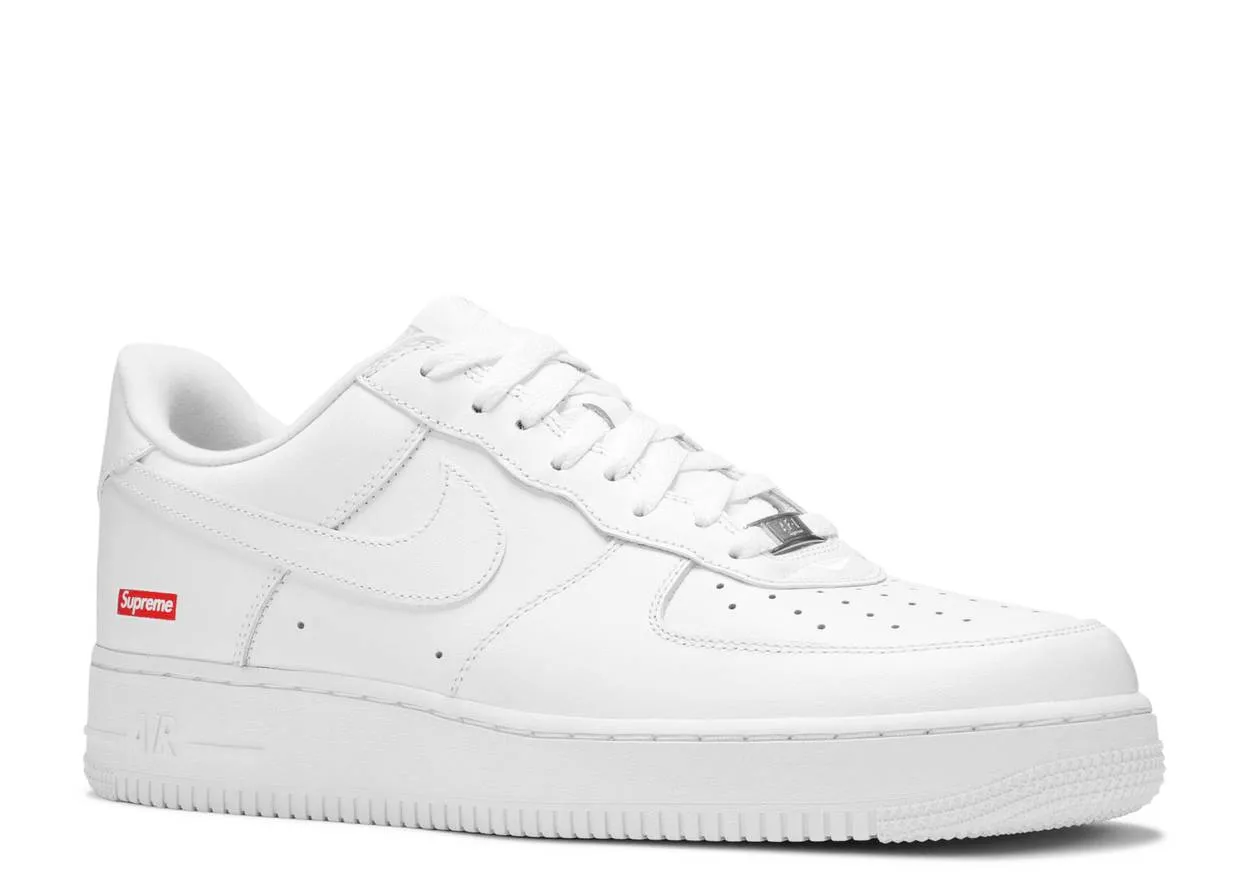 Lean Build Walkable Fit Nike Air Force 1 Low Supreme White