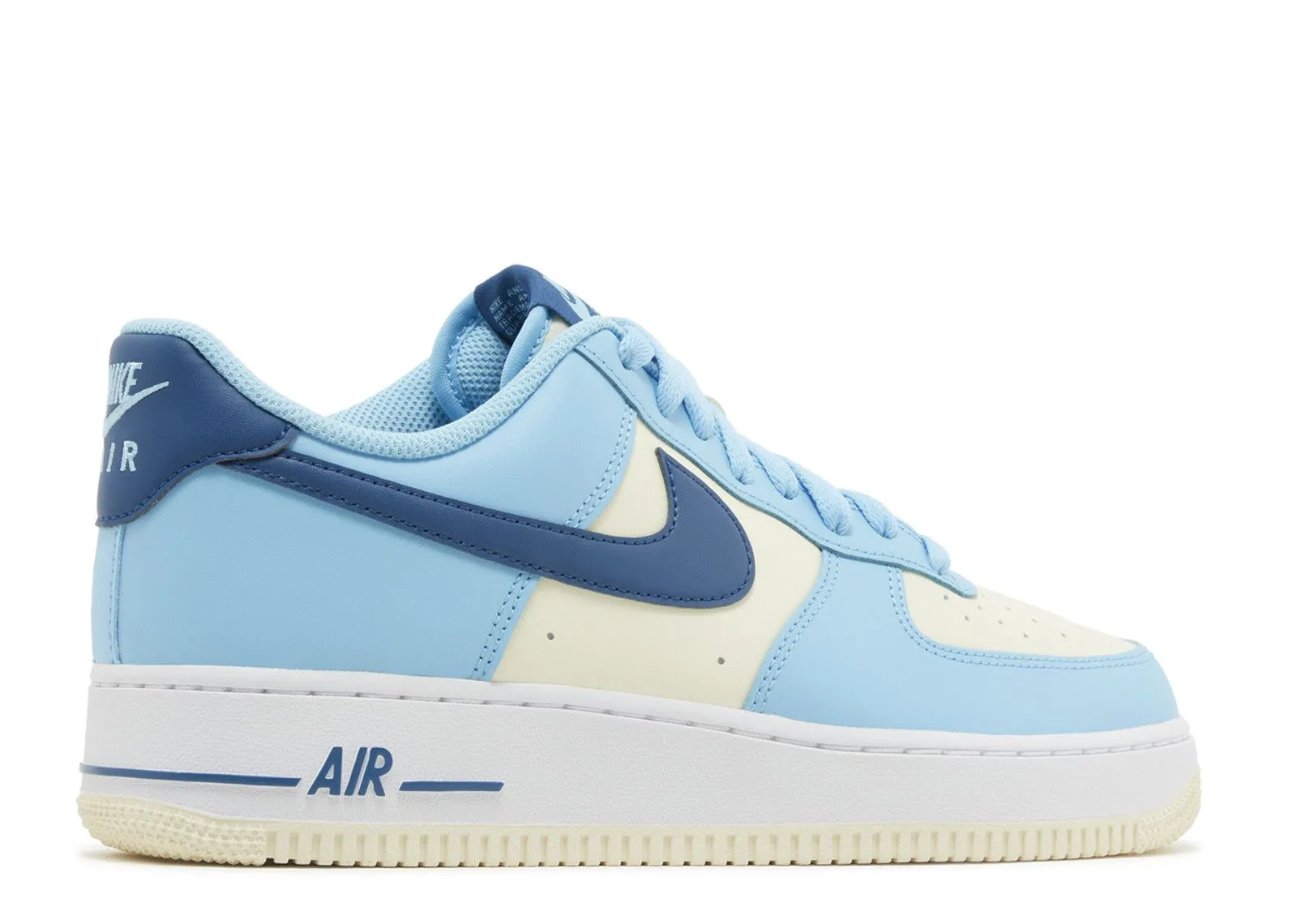 Nike Air Force 1 Low '07 Aquarius Blue Coconut Milk Leather Upper Stand Long
