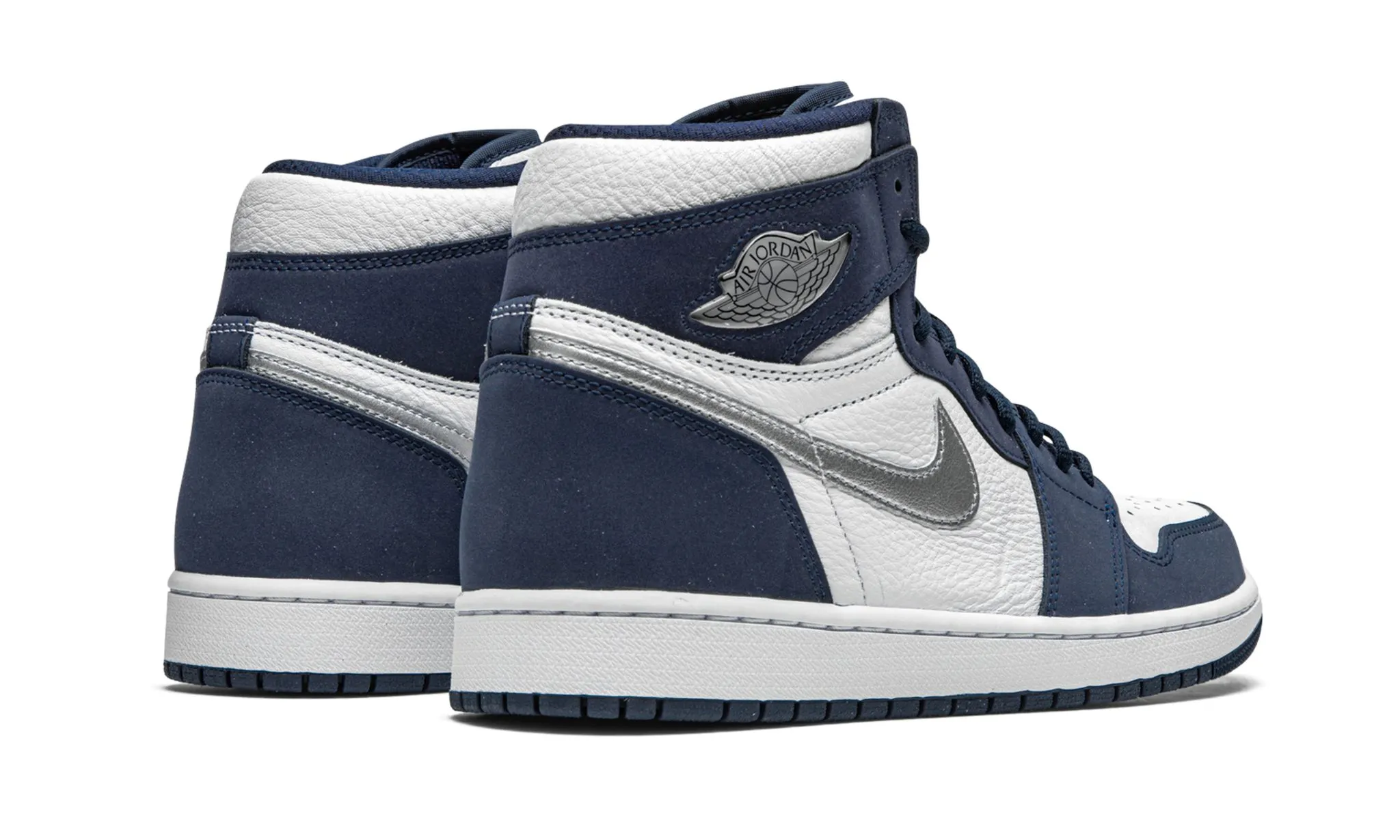Air Jordan 1 Retro High Co.Jp Midnight Navy Guide Hike clean design