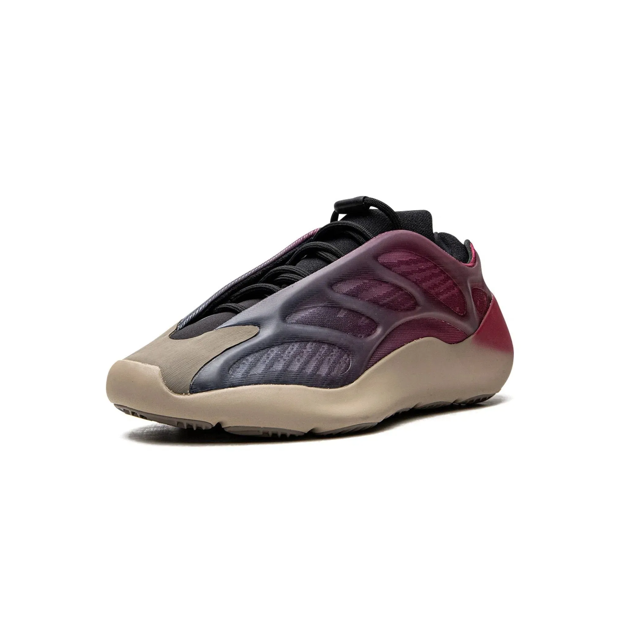 Cruise Walk Yeezy Boost V3 700 - Fade Carbon