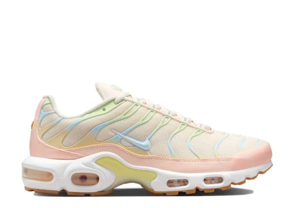 Nike Air Max Plus Crimson Tint Out And About Current Step