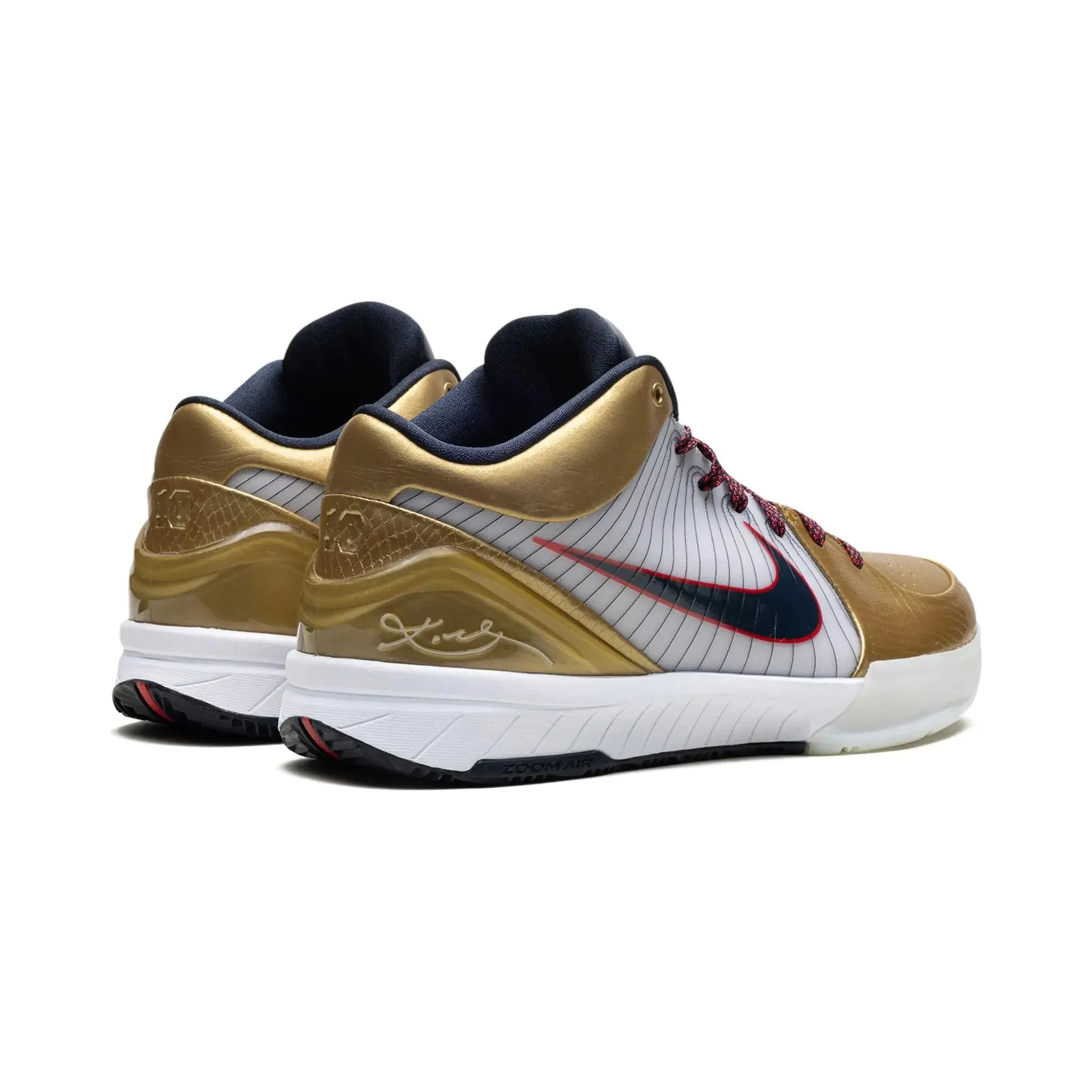 Camera Look Nike ZOOM KOBE 4"Gold Medal"