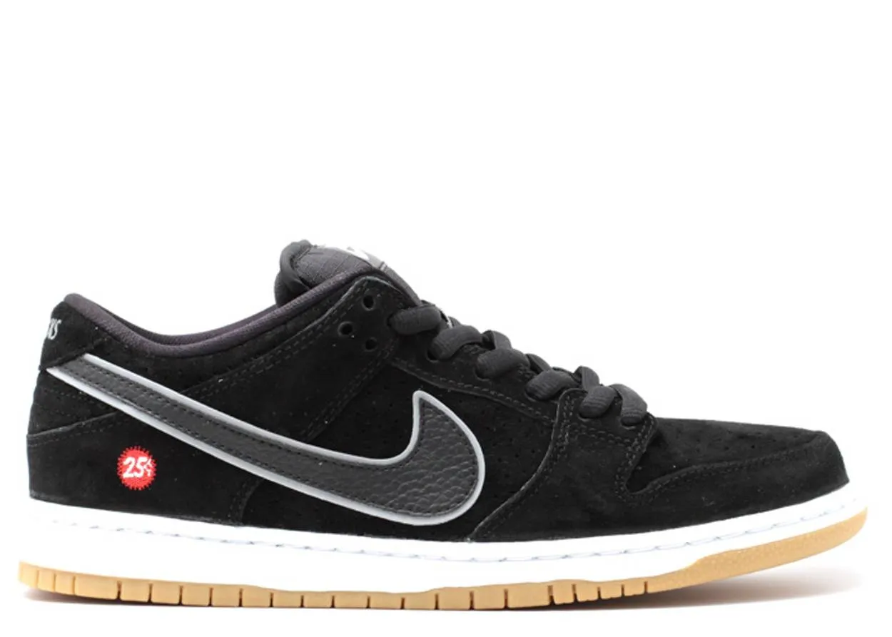 Nike SB Dunk Low Quartersnacks Fashionable Style