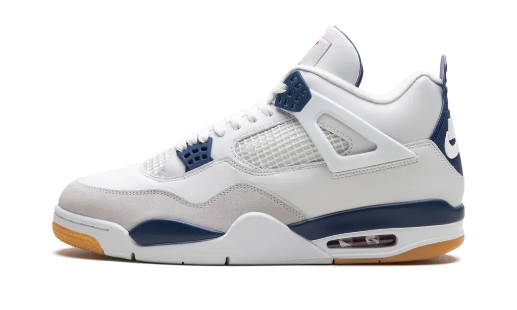 Hold Step Tunnel Walk Jordan 4 Retro SB "Navy"